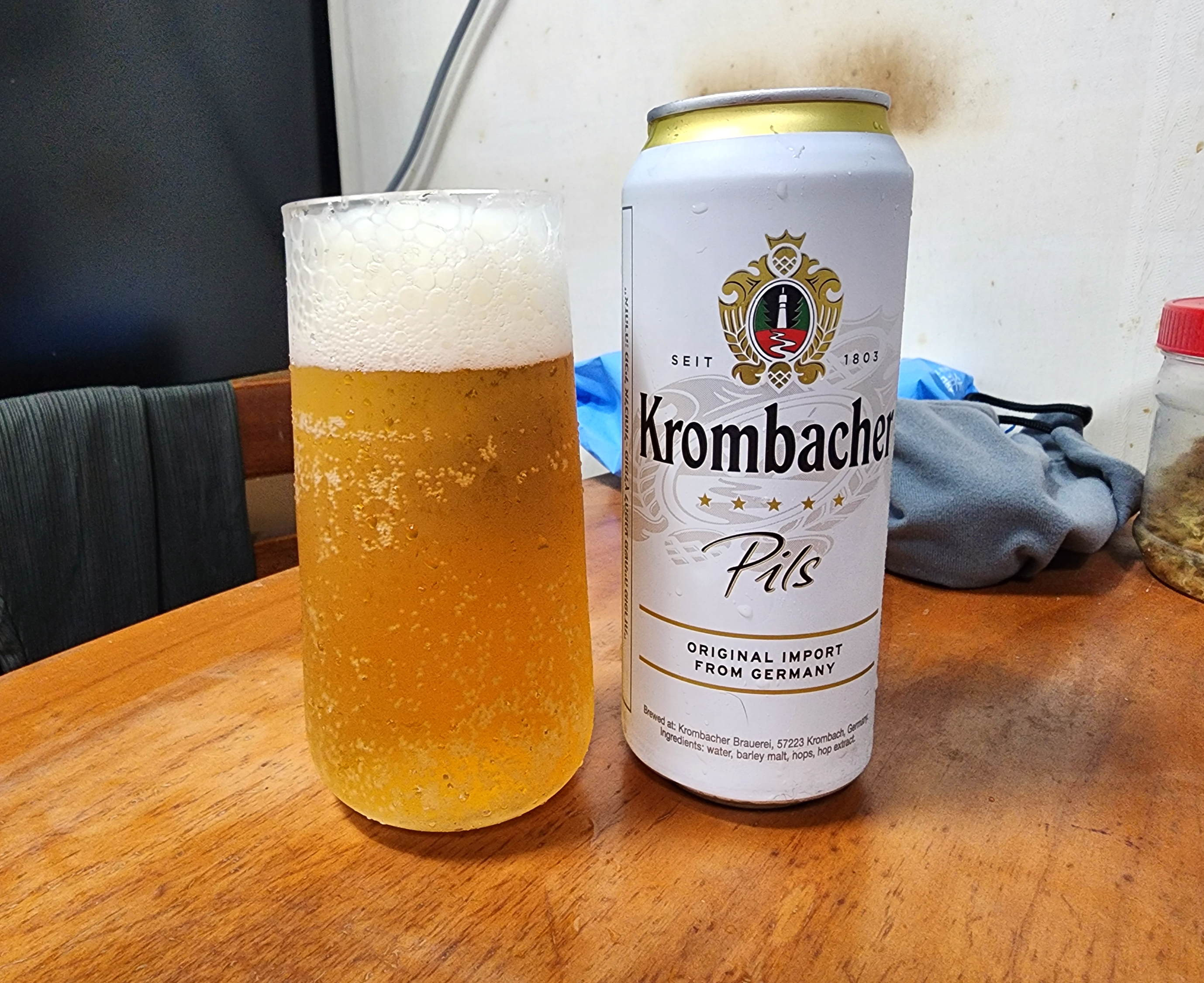 크롬바커필스
