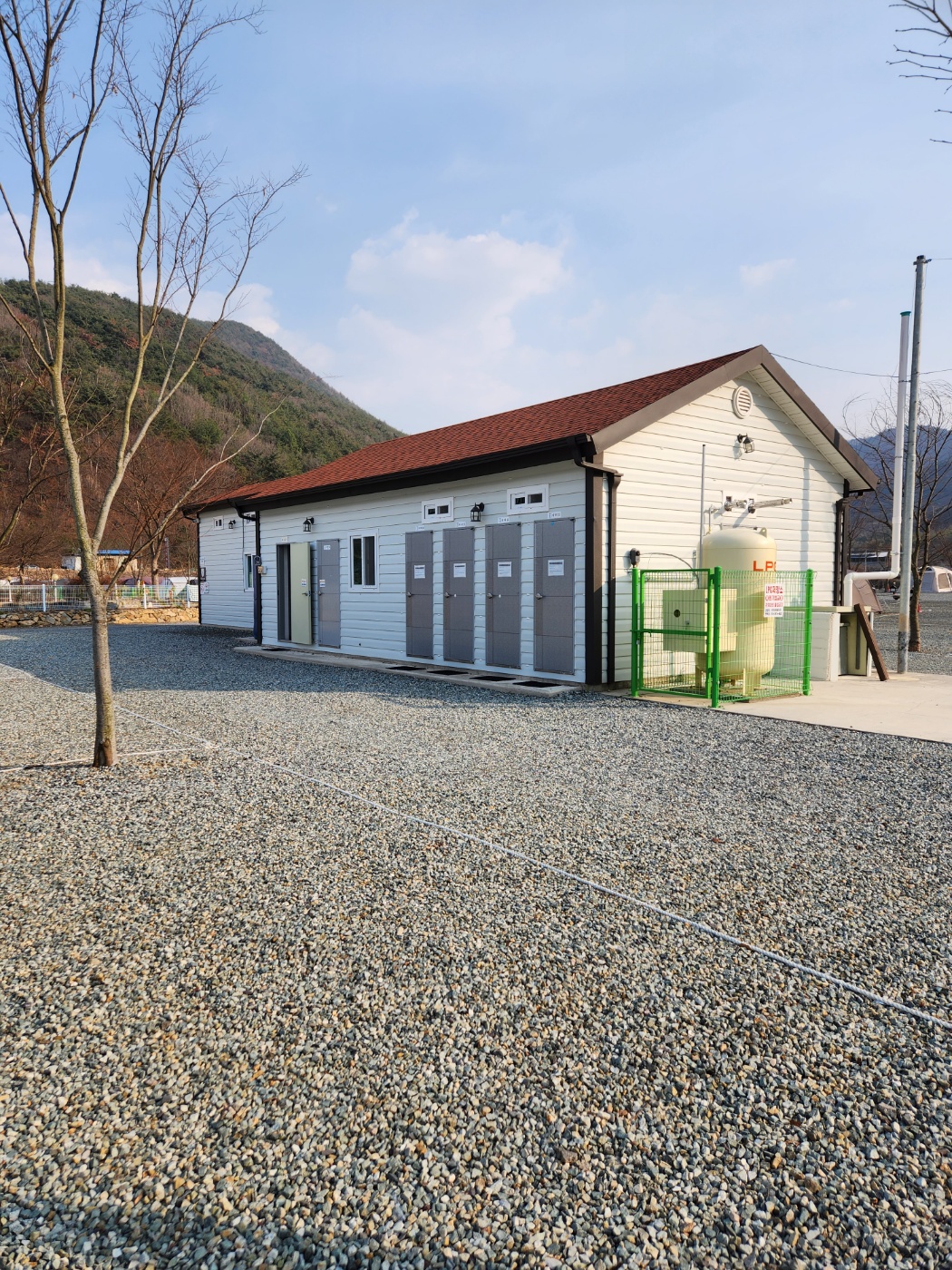 엠와이 힐링 캠핑장