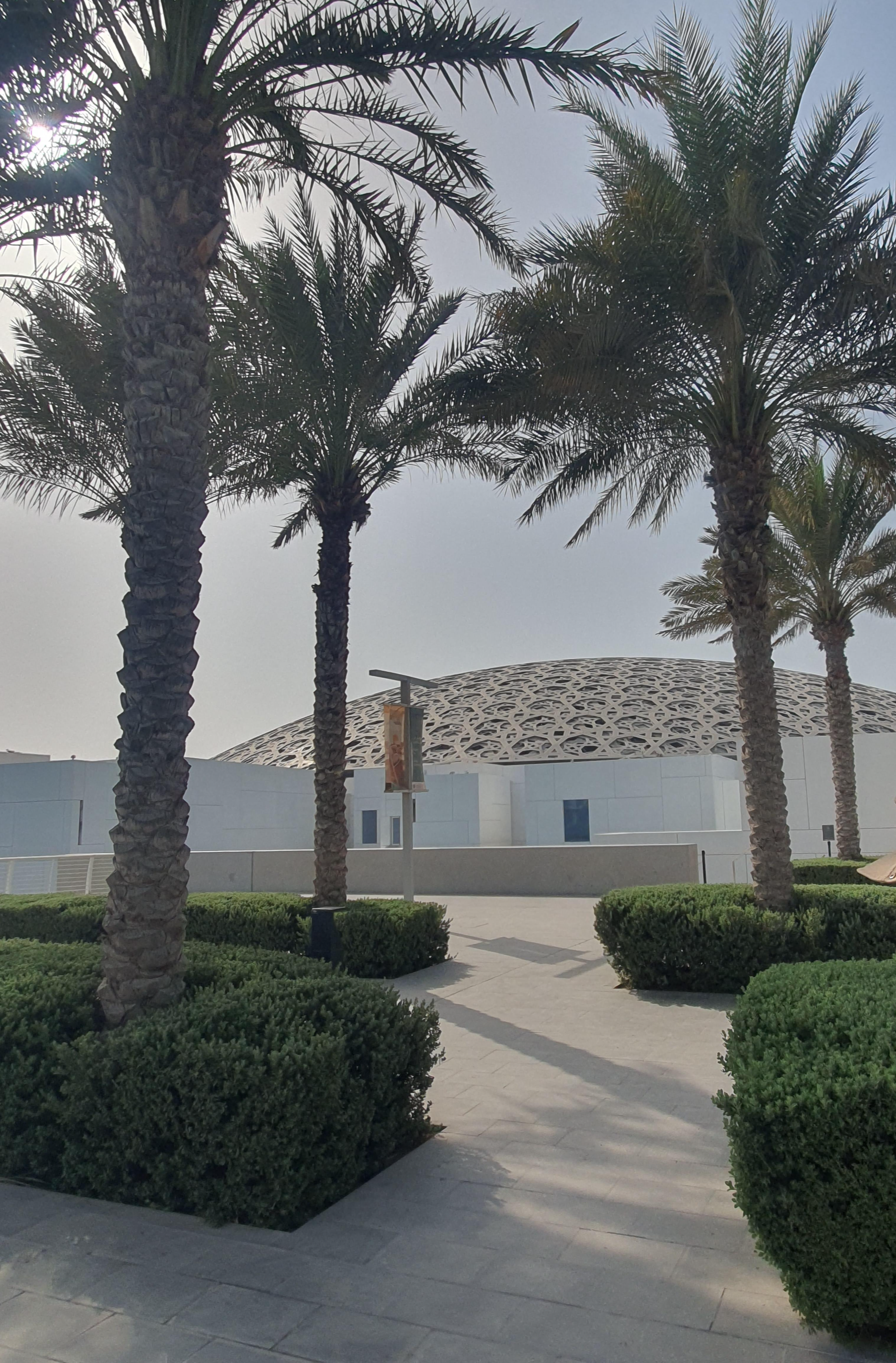 노랑풍선 두바이 패키지 4박 6일 2일차- 셰이크 자이드 그랜드 모스크 대통령궁 에미레이트 팰리스 루브르박물관