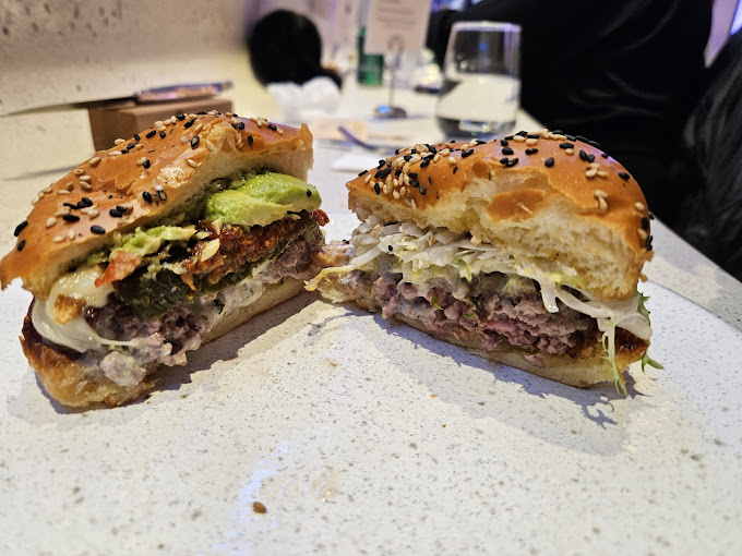 송파 롯데타워 버거집 '고든램지버거'