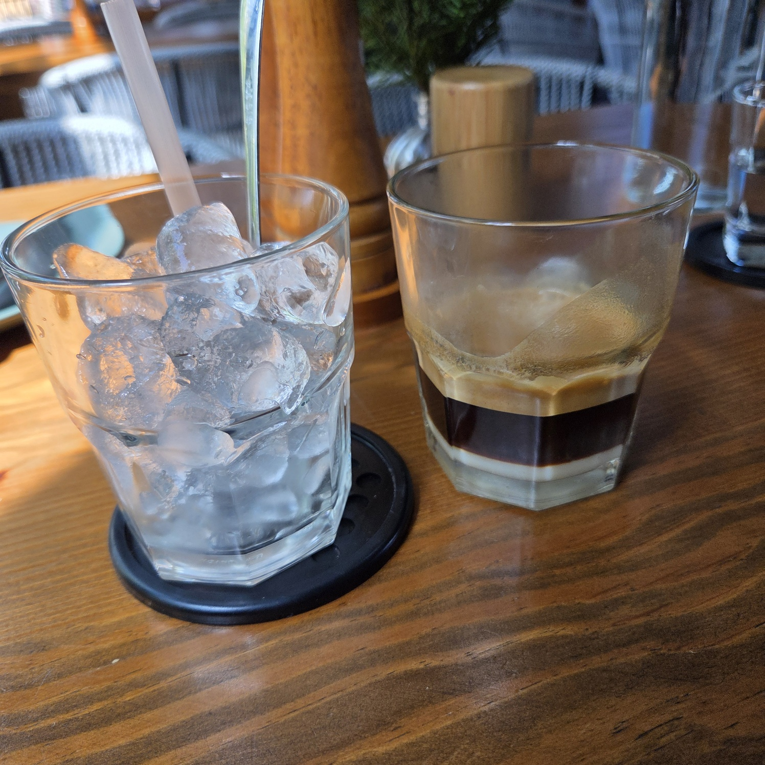 아티산 카페 & 이터리 커피