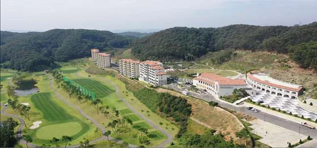 백학자유로리조트