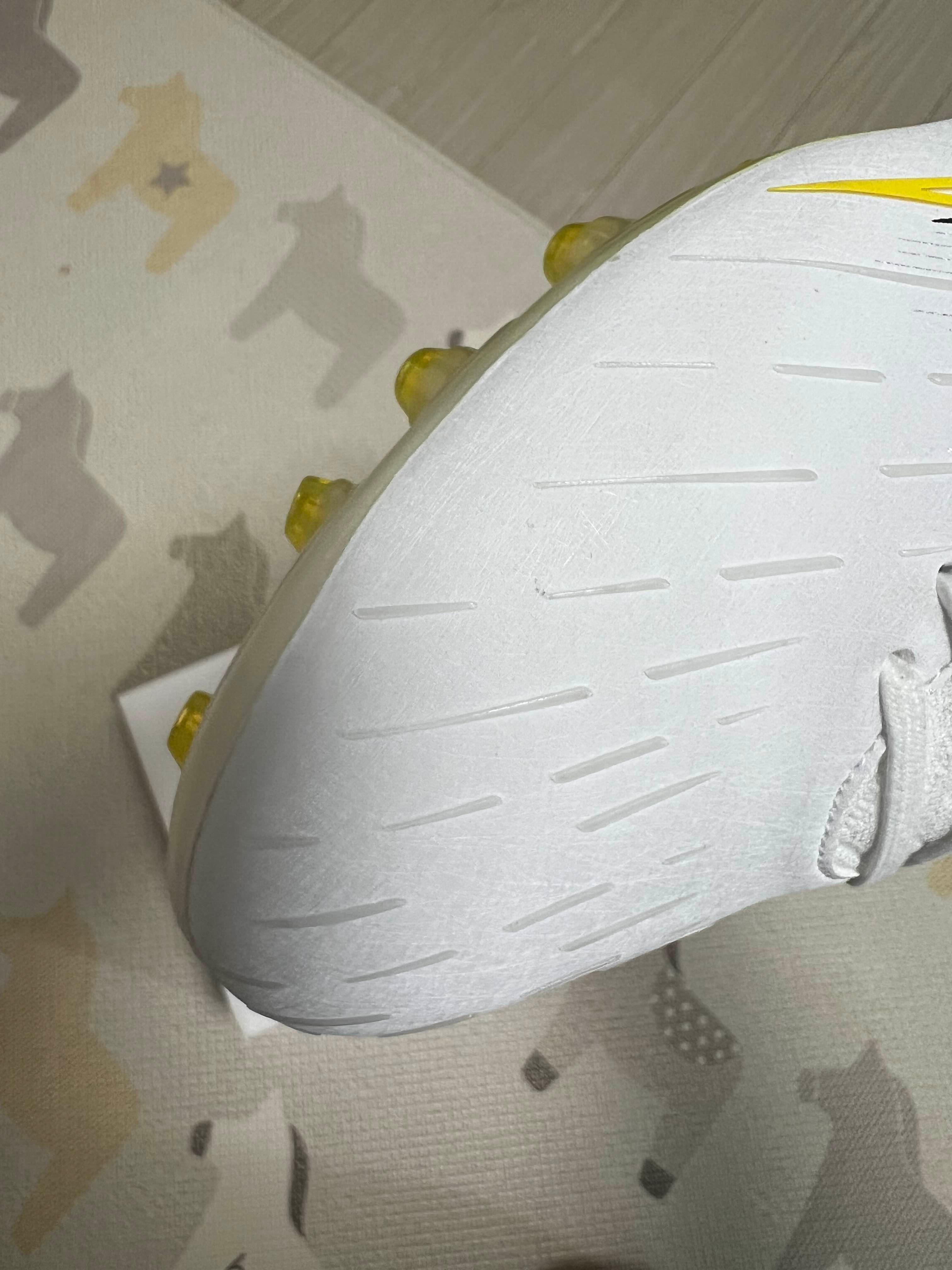 TLSS 축구화 스트라이커 소닉 mg 이미지