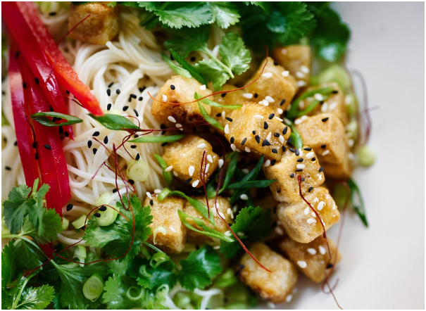 프라이팬으로 만드는 담백한 돼지고기 두부 볶음