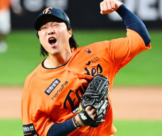 한화 김범수 계약 난항