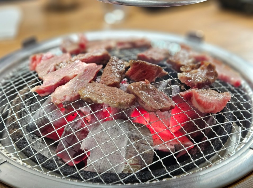 영주 갈비살 맛집 '곰탕과닭계장' 대표 메뉴 한우갈비살 사진입니다.