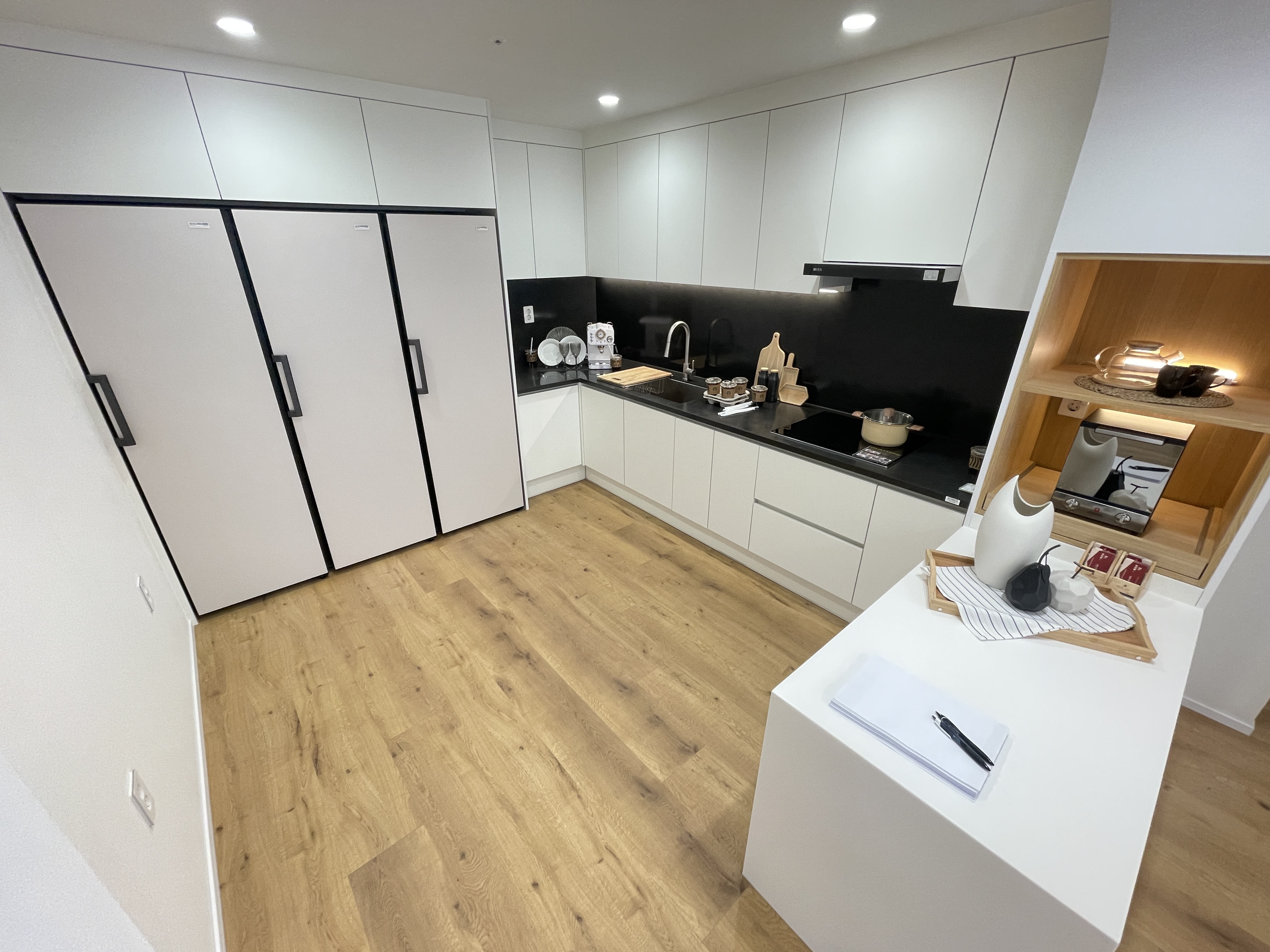 안양 신축 분양 방3개 왕테라스 풀옵션 안양 신축 분양 방3개 왕테라스 풀옵션