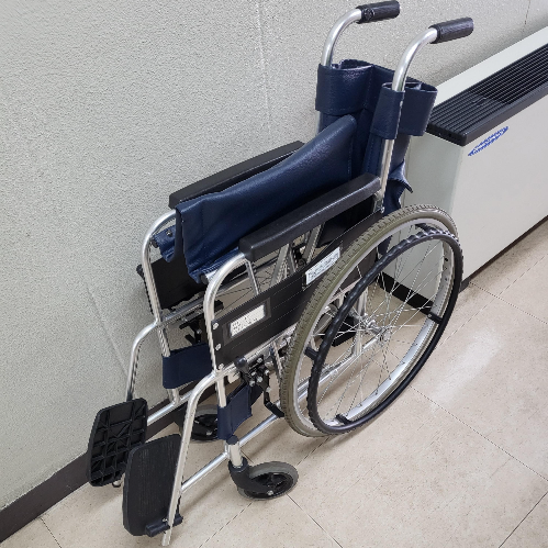 아킬레스건 파열 치료 선택: 보존적 vs 수술적, 무엇이 더 나을까?