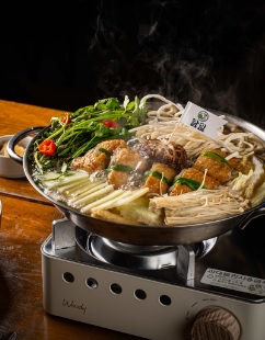 생생정보 믿고 떠나는 스타의 고장 가수 박남정 경남 한안 한식 맛집 탐밀