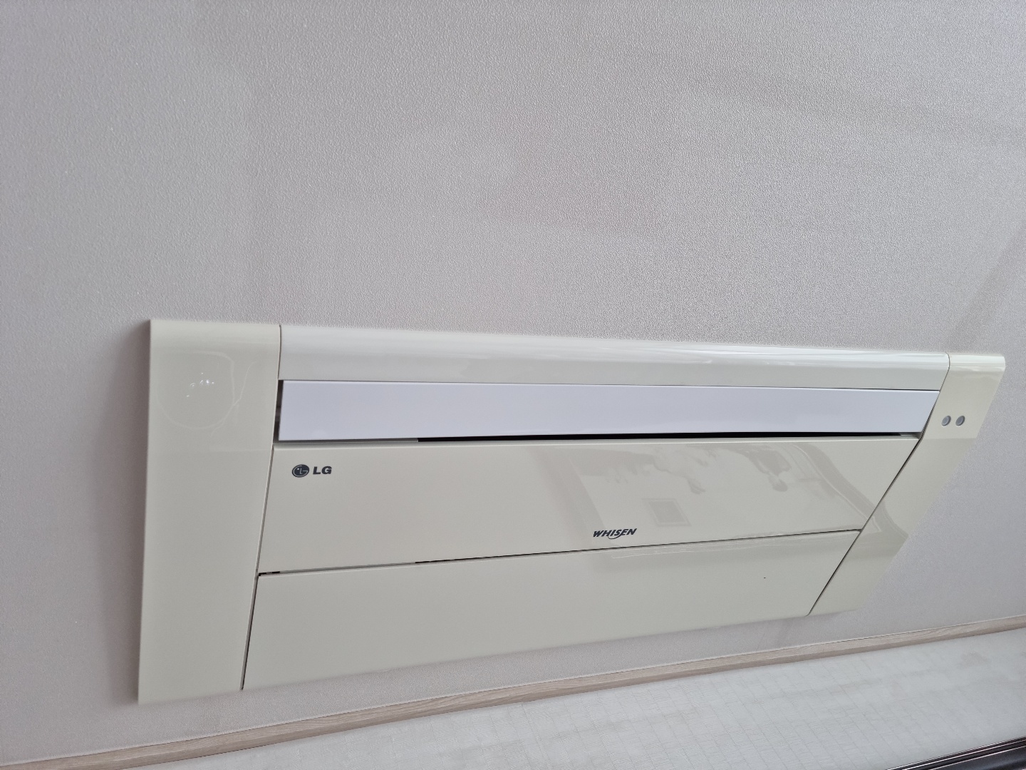 8년만에 시스템 에어컨 묵은 때 벗기기. 시스템 에어컨 업체 청소 후기.