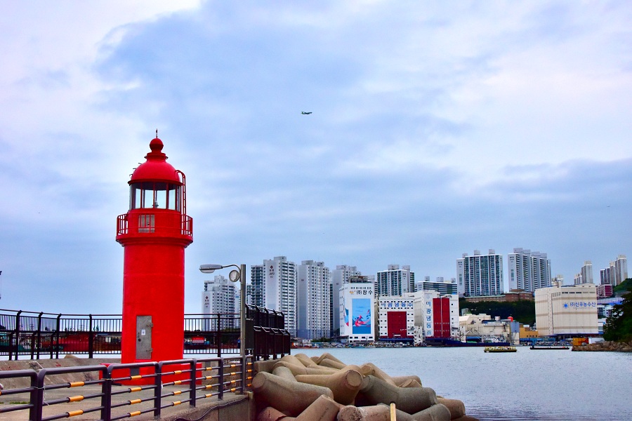 다대포 등대 7월의 풍경