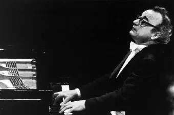 알프레드 브렌델 R I P 피아니스트 음악 인생과 업적 조명_10