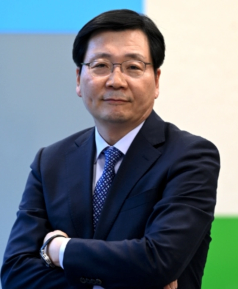 김형석 프로필 나이 고향 학력 경력 평가