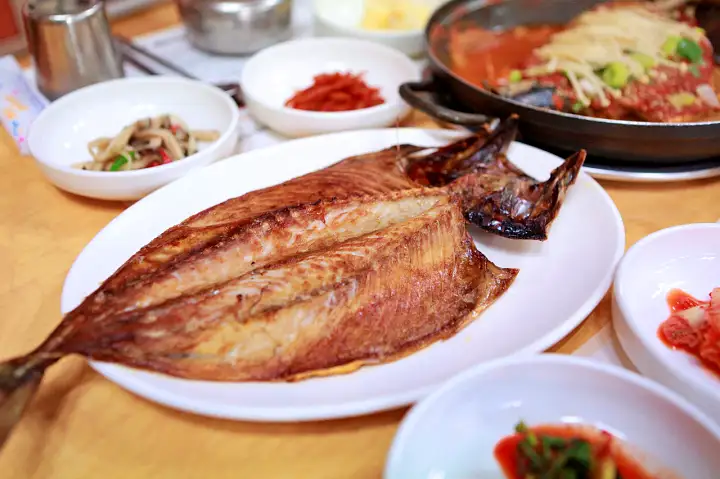 토요일은 밥이좋아 안동 간고등어 맛집 구이 & 조림 완벽한 간잽이 명인 밸런스 현지인 추천 토밥 좋아 방송정보