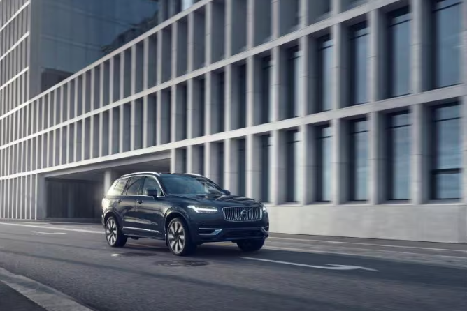 볼보 XC90