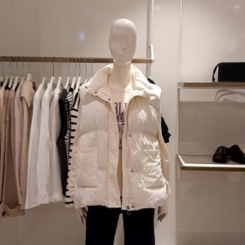 ab.f.z 오버핏 덕 다운 패딩 조끼 AKW4HD04K