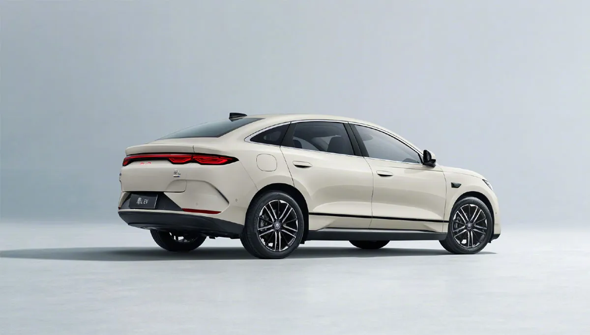 BYD Qin L 이미지