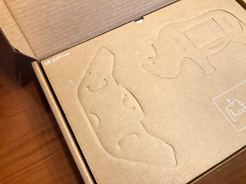 16MR70 휴대용모니터 LG그램 +View2 사용 후기