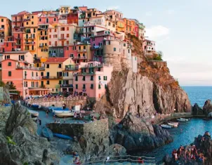 해변에 위치한 집들