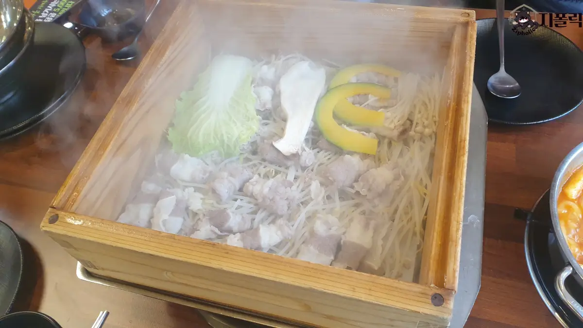 편백가든-떡볶이-편백찜