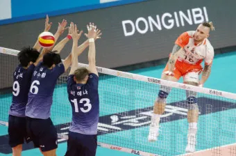 미스 반 데 로에 대표작 바르셀로나 파빌리온 건축미_20