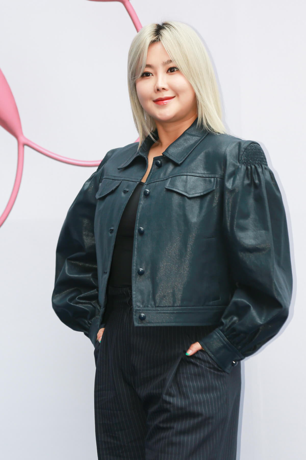 가수겸 서양화가 솔비5