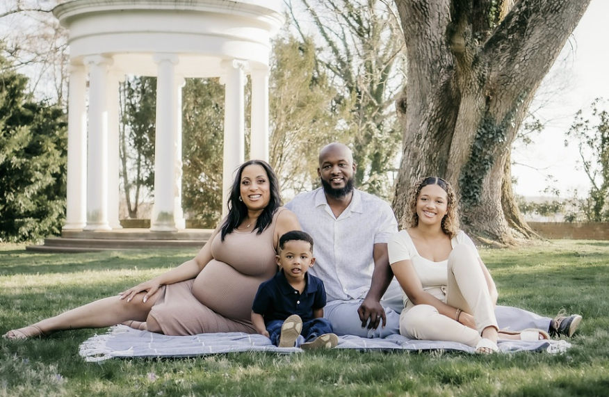 침묵 하는 가족들에게 먼저 말 거는 방법 이미지