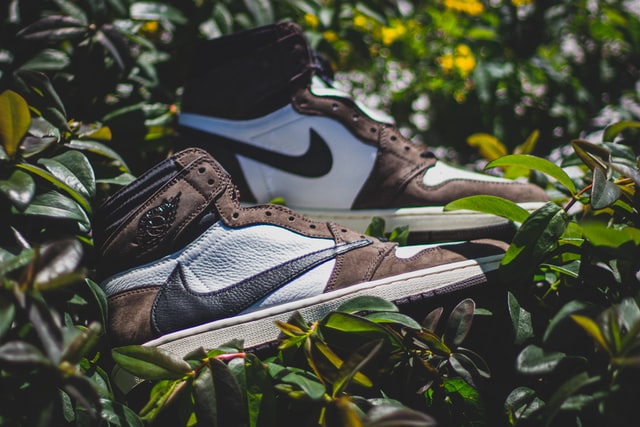 초보 리셀러를 위한 리셀 용어 사전: 신발로 돈 버는 법