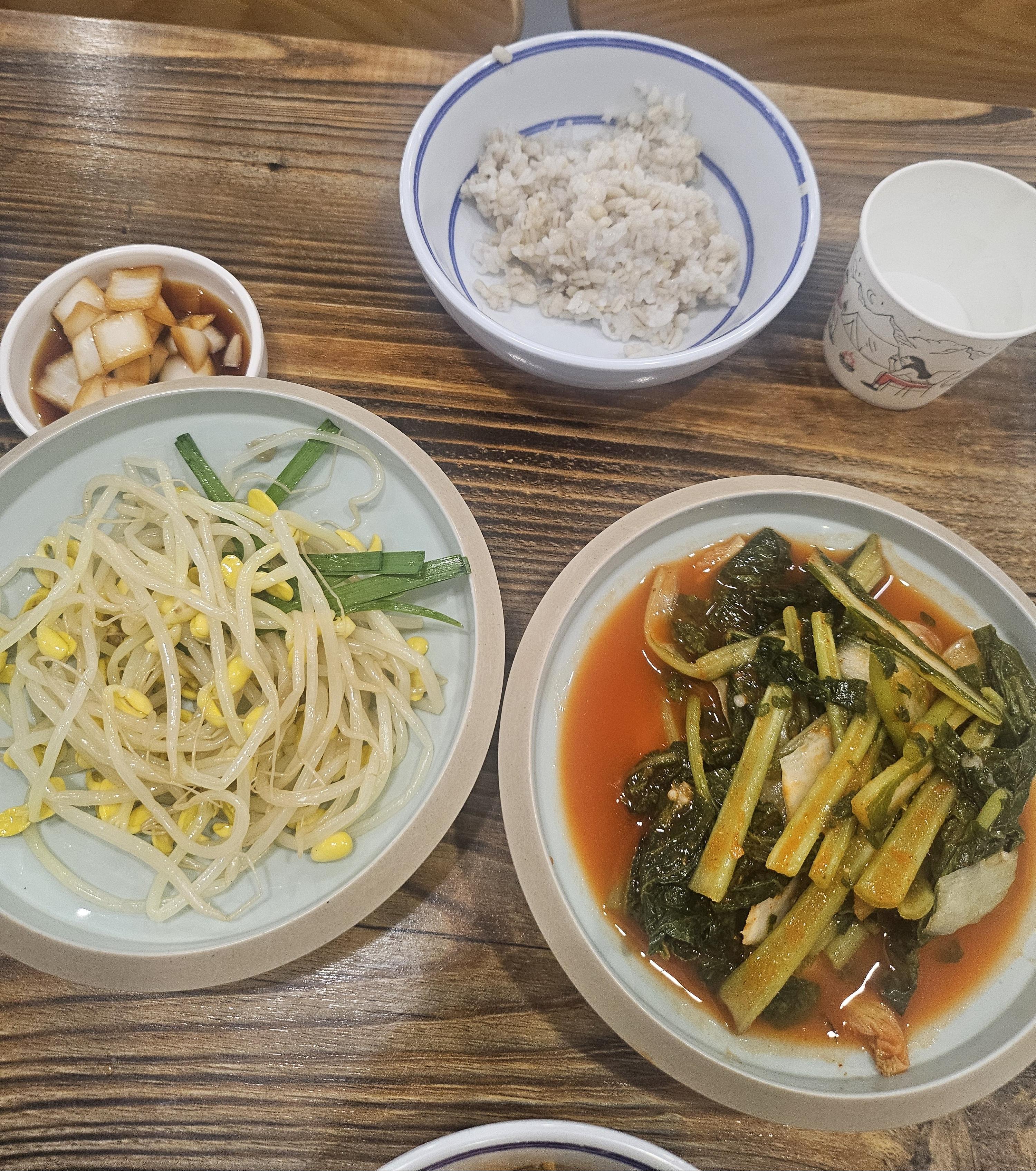 비 오는 날엔 역시 이거지! 성남 분당 수내동 맛집 '수내옹심이집' 감자옹심이&middot;들깨수제비&middot;감자전 내돈내산 찐후기