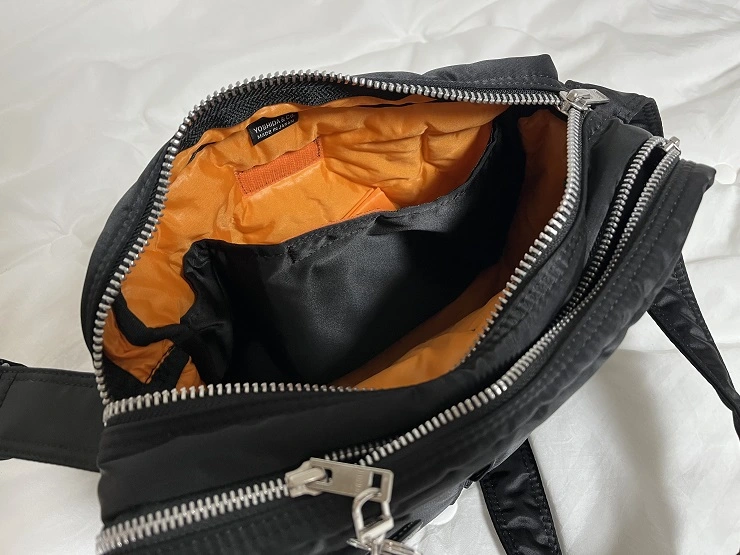 안쪽 수납 공간