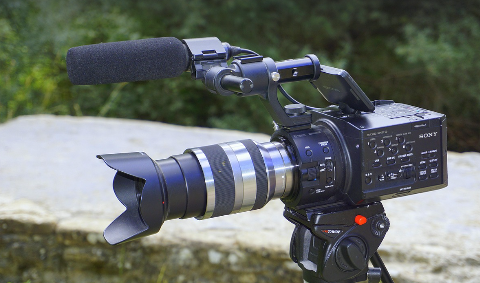 롱테이크 기법이 영화 스토리텔링에 미치는 영향