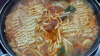 금성스테이크 부대찌개 찐 후기