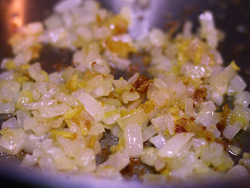 양파, 마늘, 생강 볶기