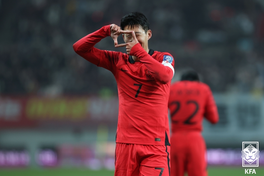 축구감독 후보 명단 