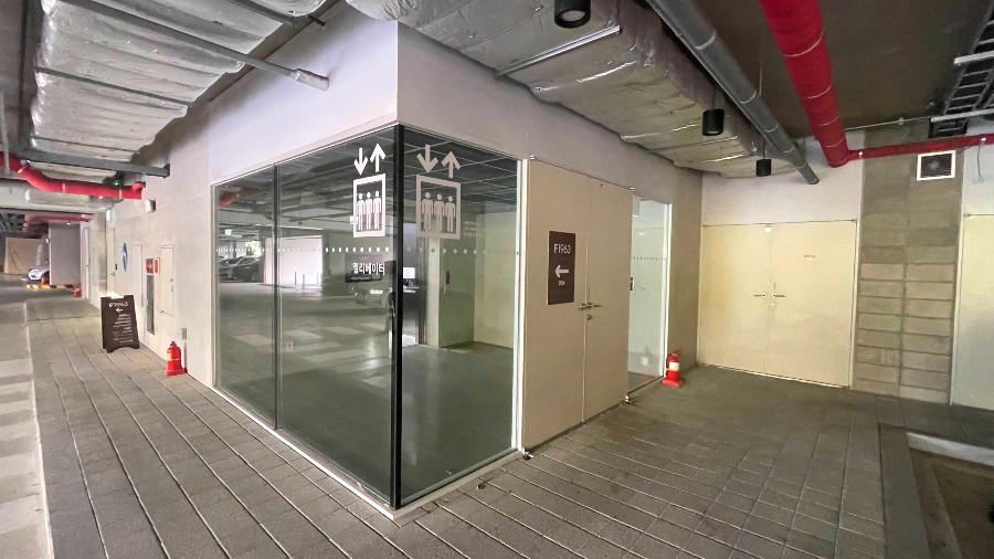 F1963 주차장 공용홀