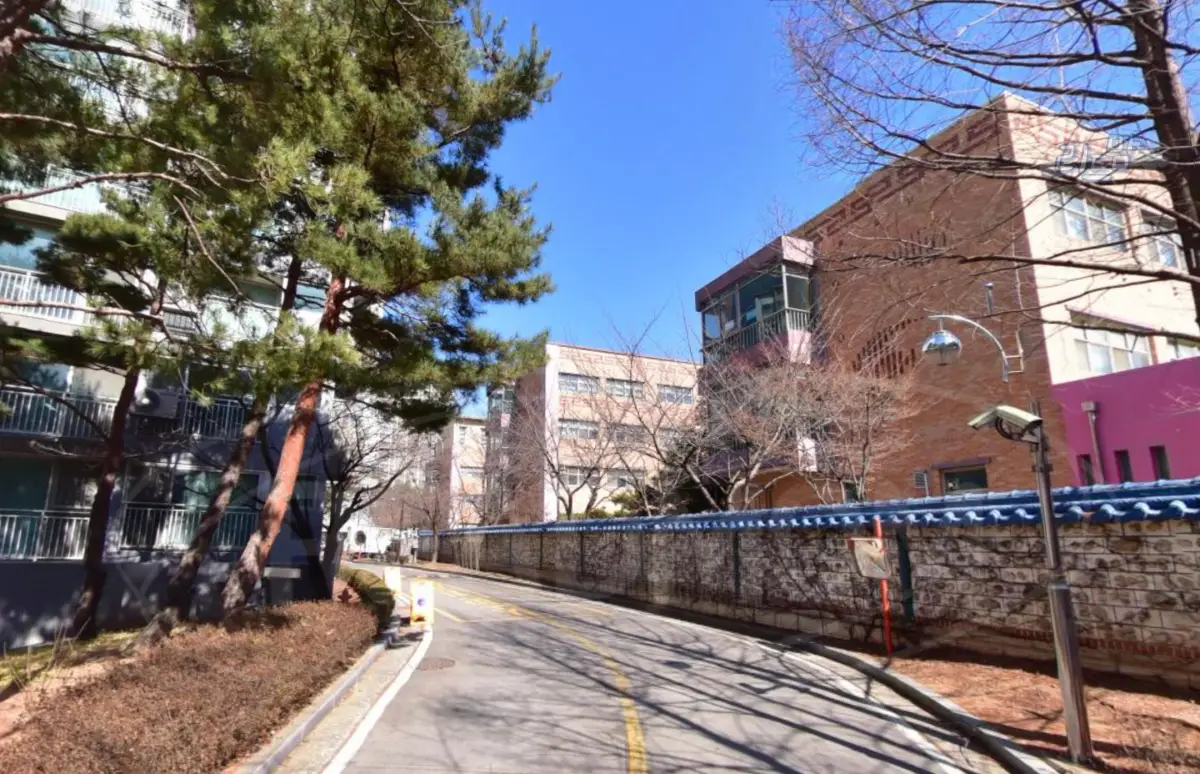 풍동숲속마을3단지 요진더포레스트의 풍산초등학교