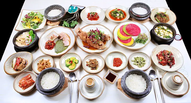 도예가 도자기 교수 꿈 포기 후 연 매출 200억 원 돌솥밥 쌀밥 한정식 맛있는 식당 이천 쌀밥거리 맛집 서민갑부 방송 정보