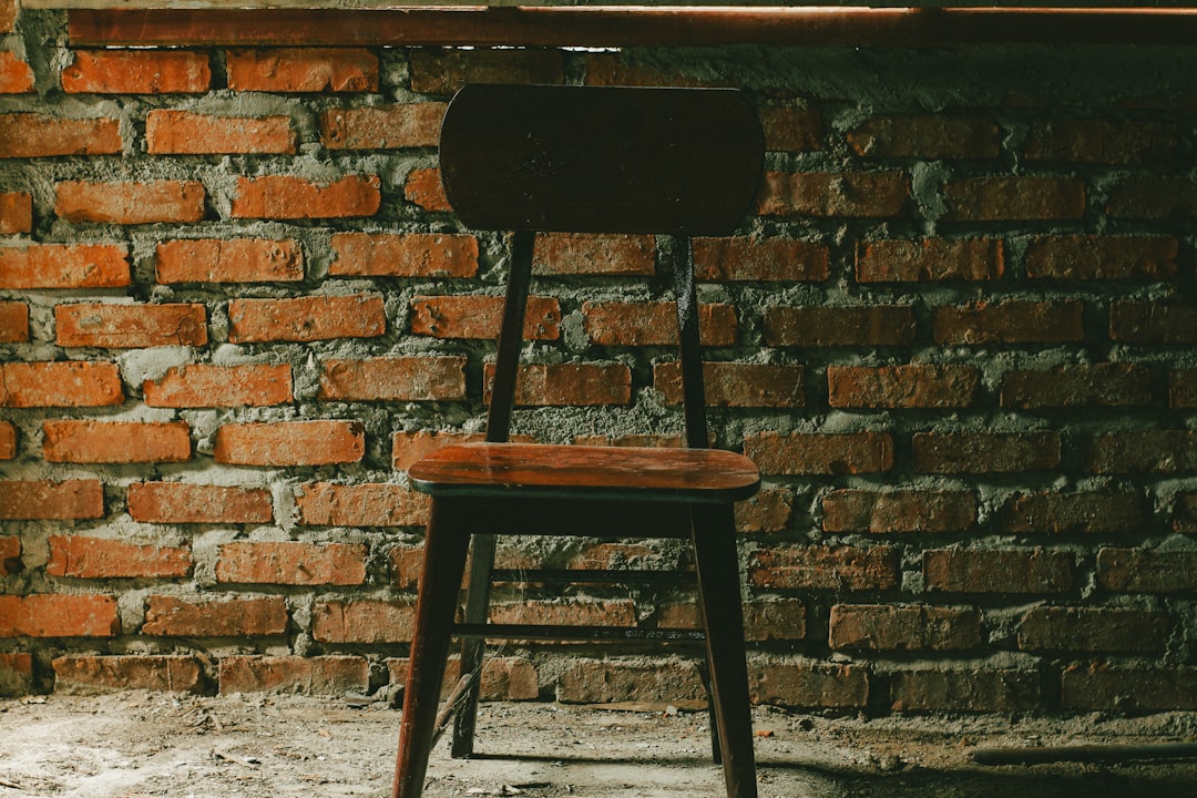 '흑변'의 가장 중요한 명사는 'Stool'입니다.