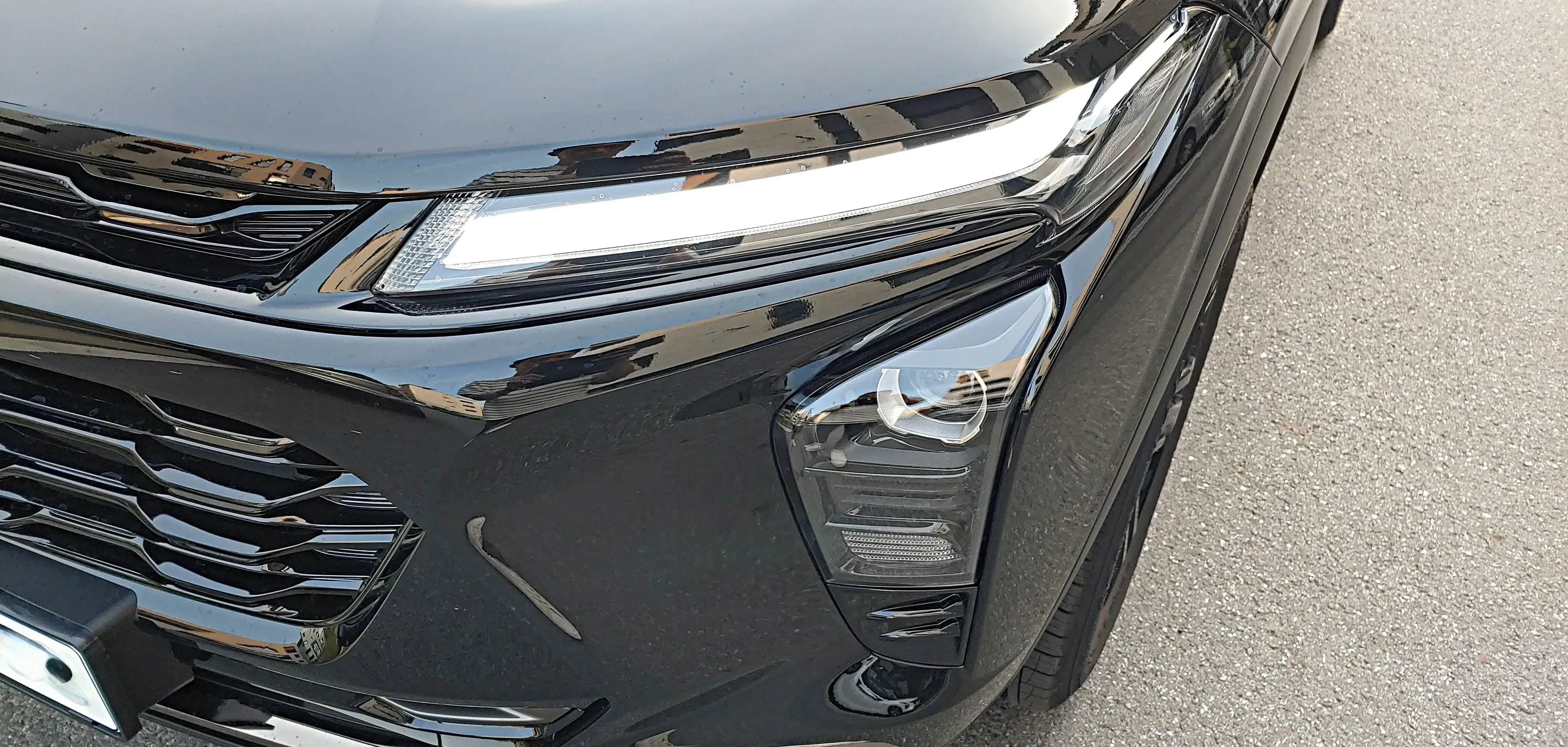 쉐보레 트랙스 크로스오버 액티브(블랙) - 외부