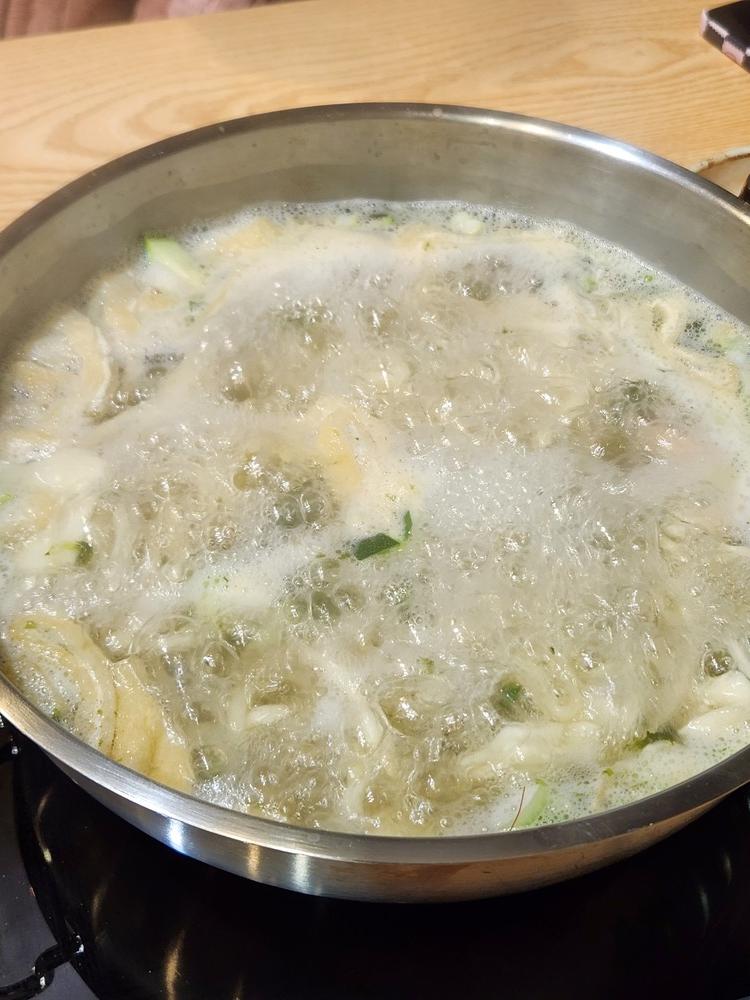 고기리 맛 집 형님 칼제비 칼국수 수제비