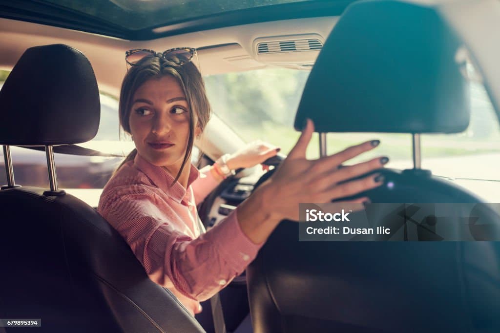 초보여성운전가를 위한 주차 보조용 스마트 거치대 시장