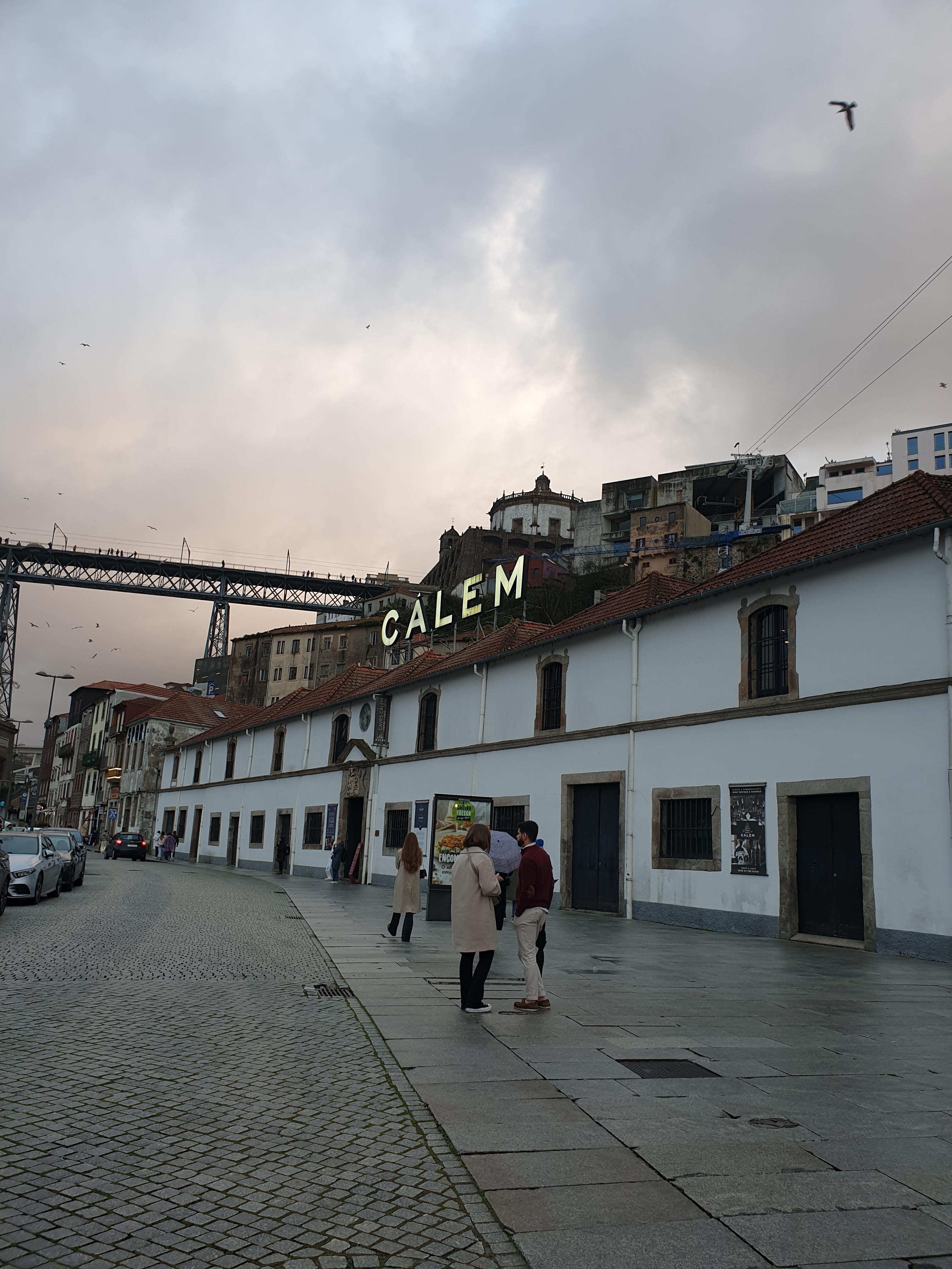 포르투 와이너리 외부 모습