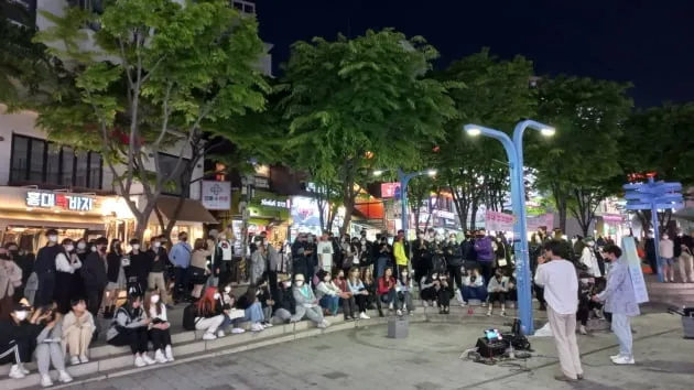 거리 공연 버스킹 매력과 전국 명소 추천 예술의 길거리 무대_5