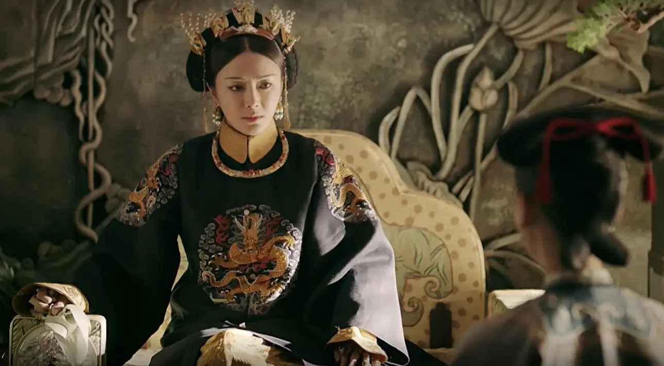 위영락을-꾸짖는-황후(아름다운-모습)