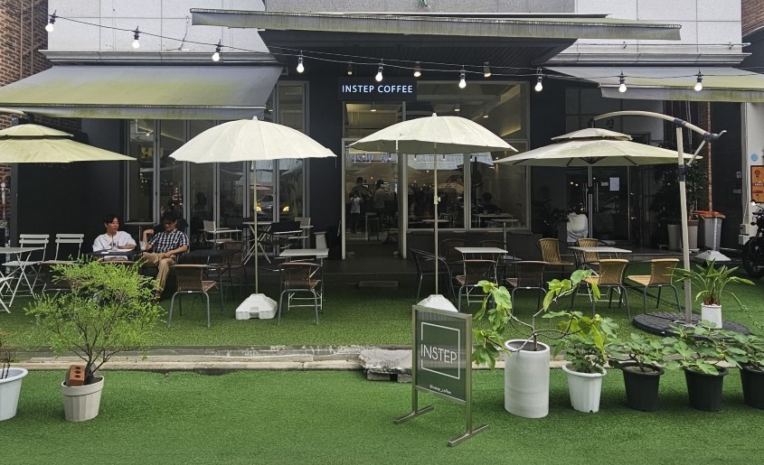 인스텝 커피 가게 사진