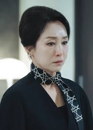 경도를 기다리며 등장인물 관련 사진