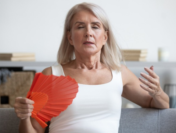 내몸의 갱년기 증상 자가진단과 치료방법