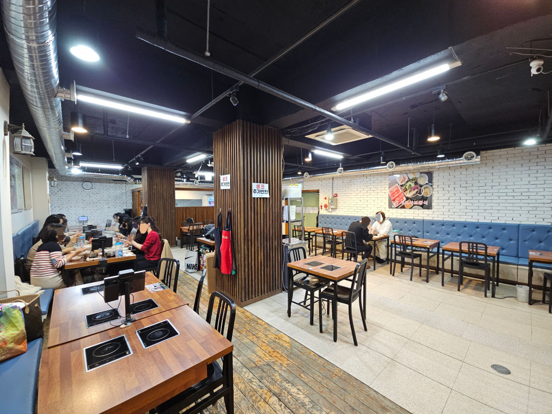 선향정 샤브샤브 매장 내부