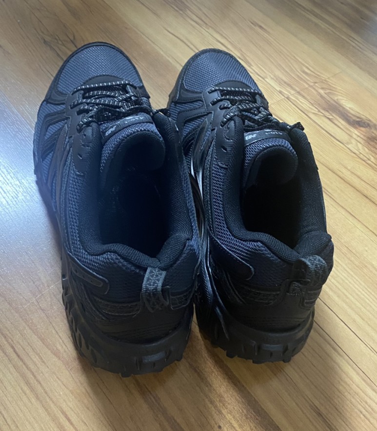 뉴발란스 스니커즈 신발 NBPFCS179K / 410V5 트레일 블랙 (2E)