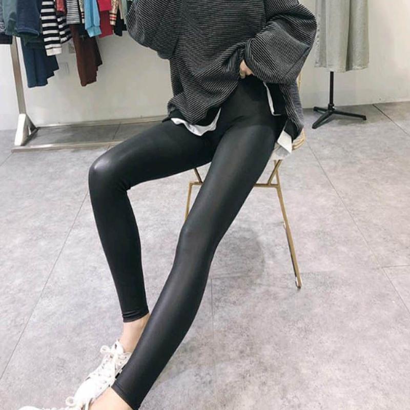 가죽 레깅스 유광 보정 레더 쫄바지 팬츠 캣우먼